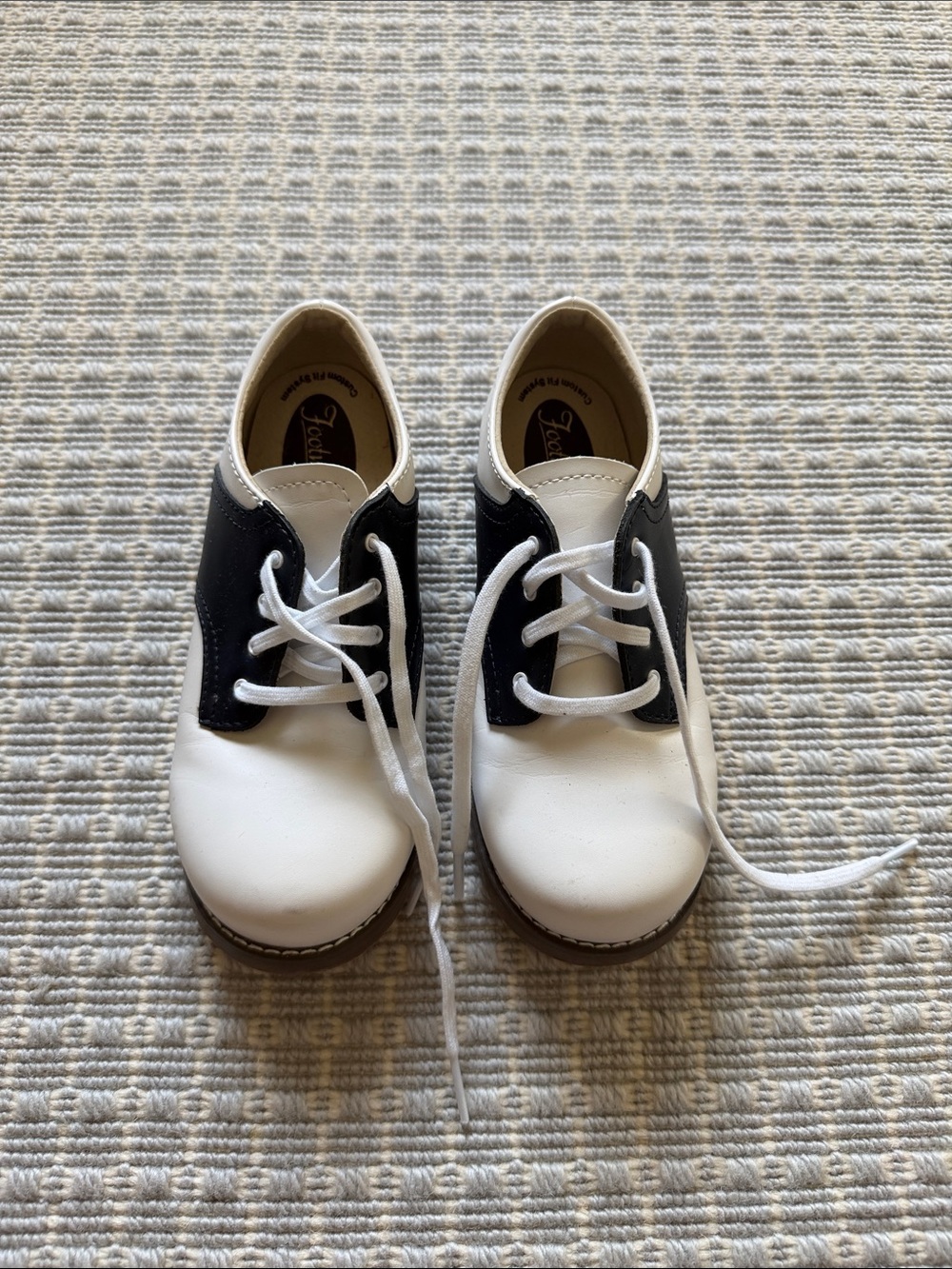 FootMates Navy and White Classic Lace-Up Kids Dress Shoes
